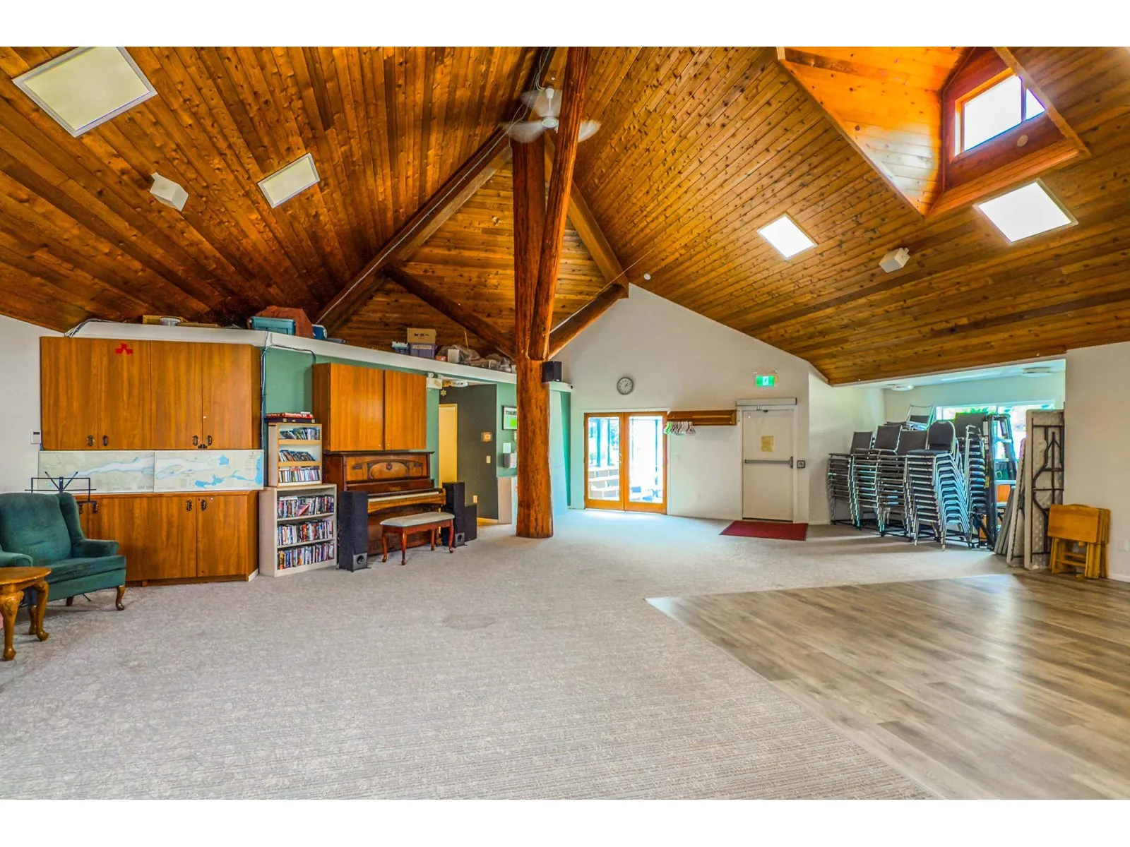 76 14600 MORRIS VALLEY ROAD