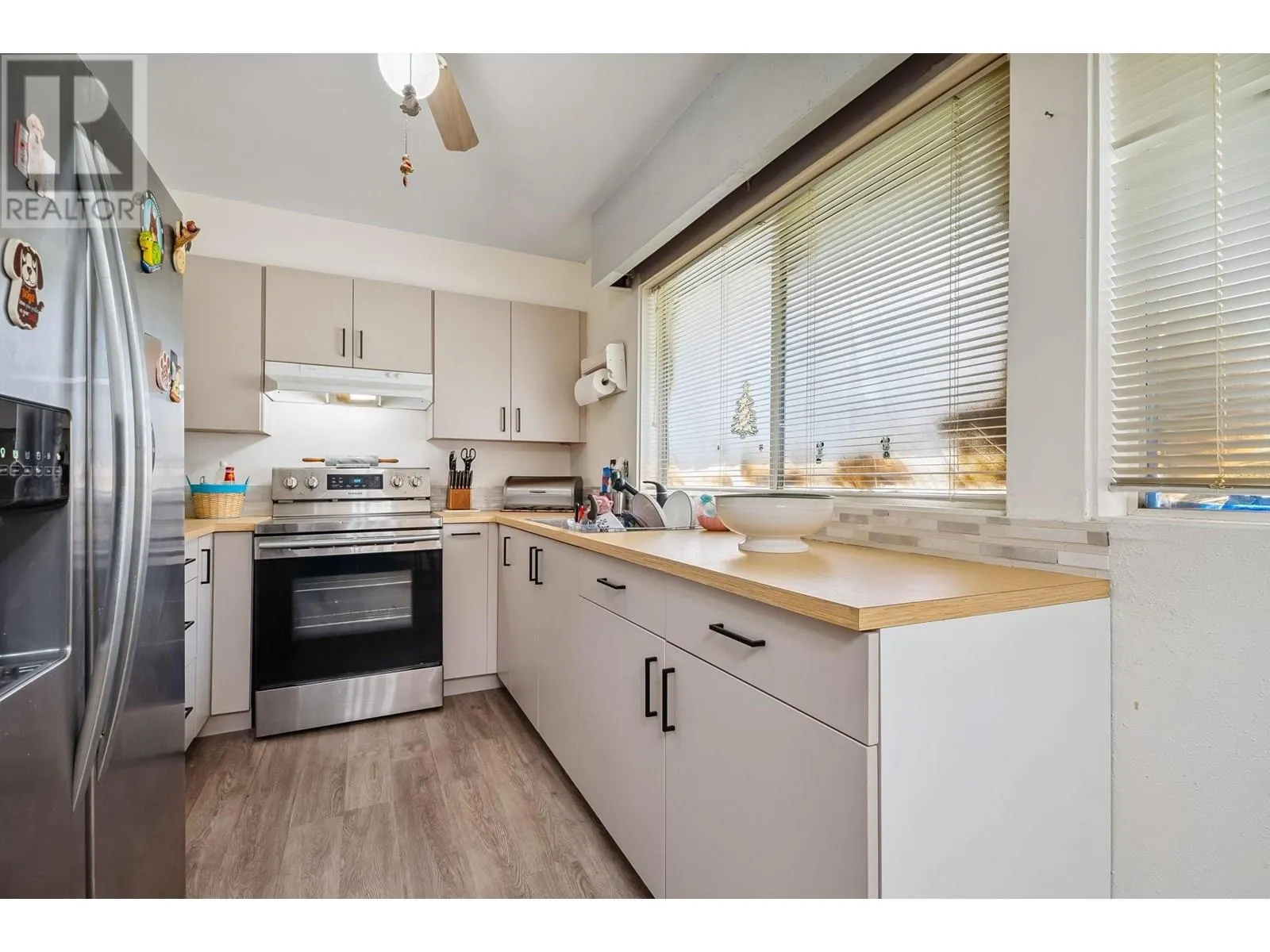 1134 CHATEAU PLACE
