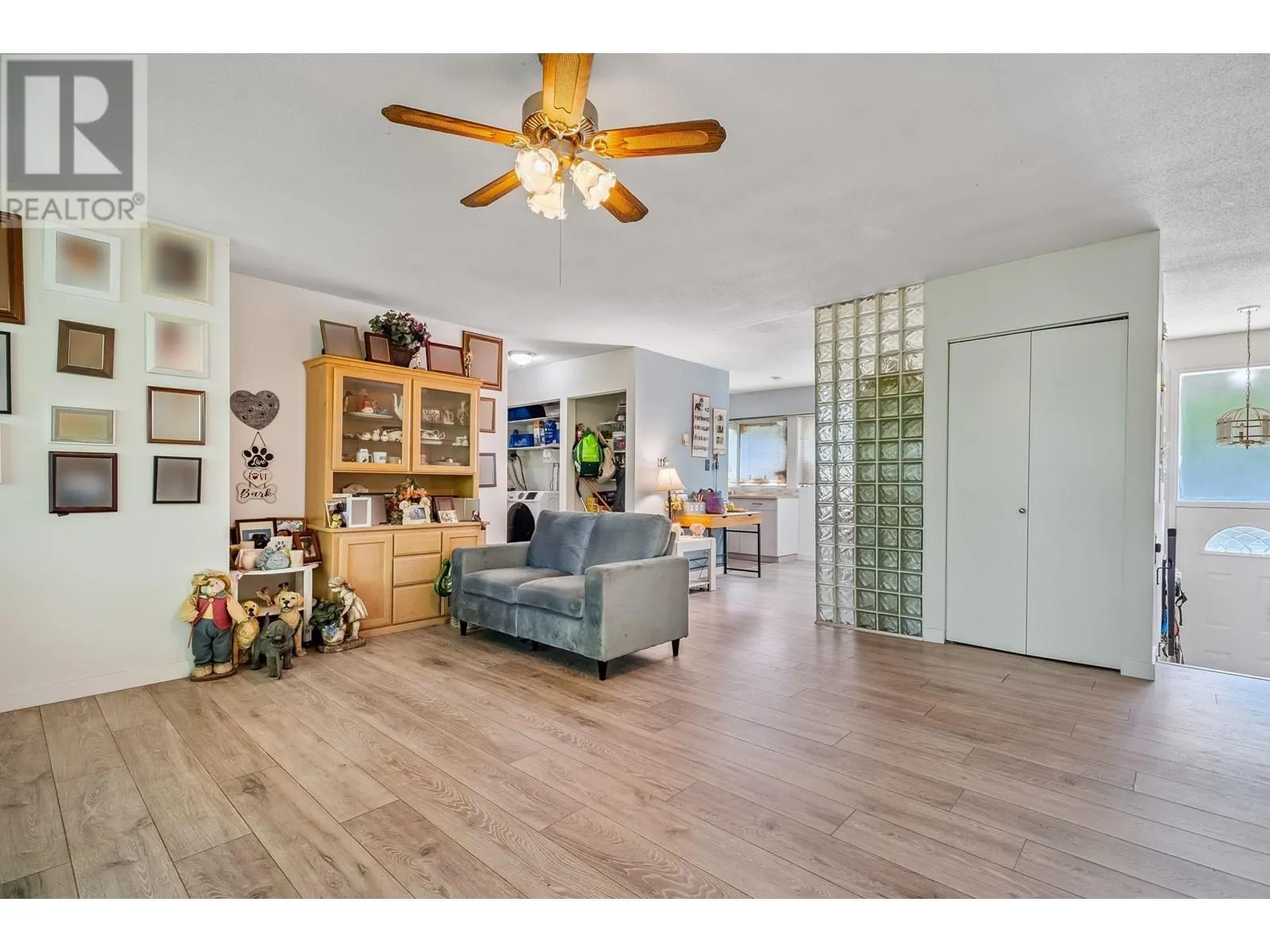 1134 CHATEAU PLACE