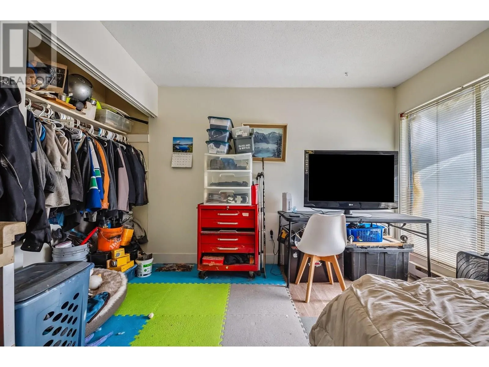 1134 CHATEAU PLACE