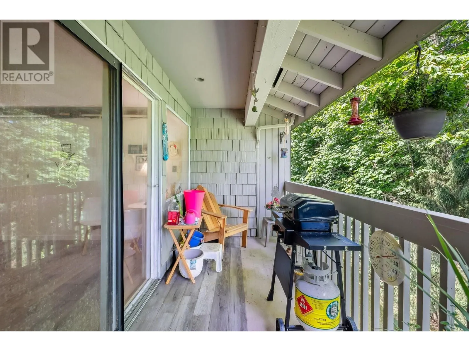 1134 CHATEAU PLACE