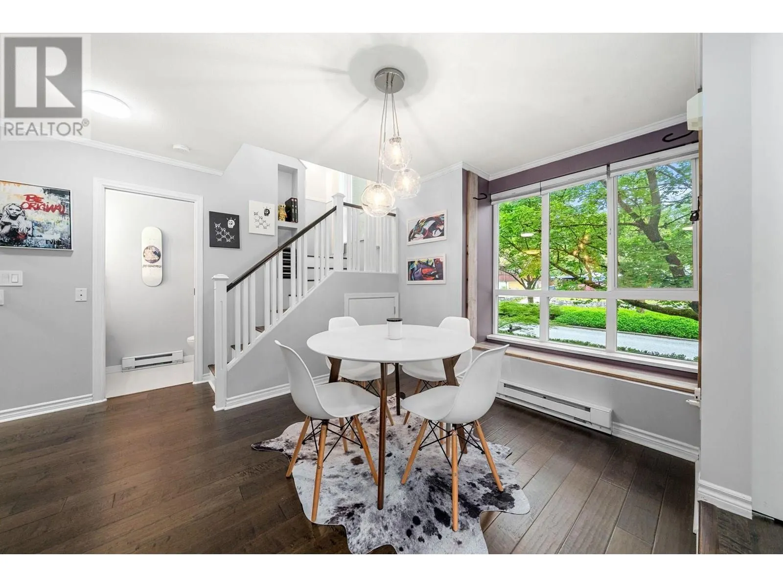 3 995 LYNN VALLEY ROAD