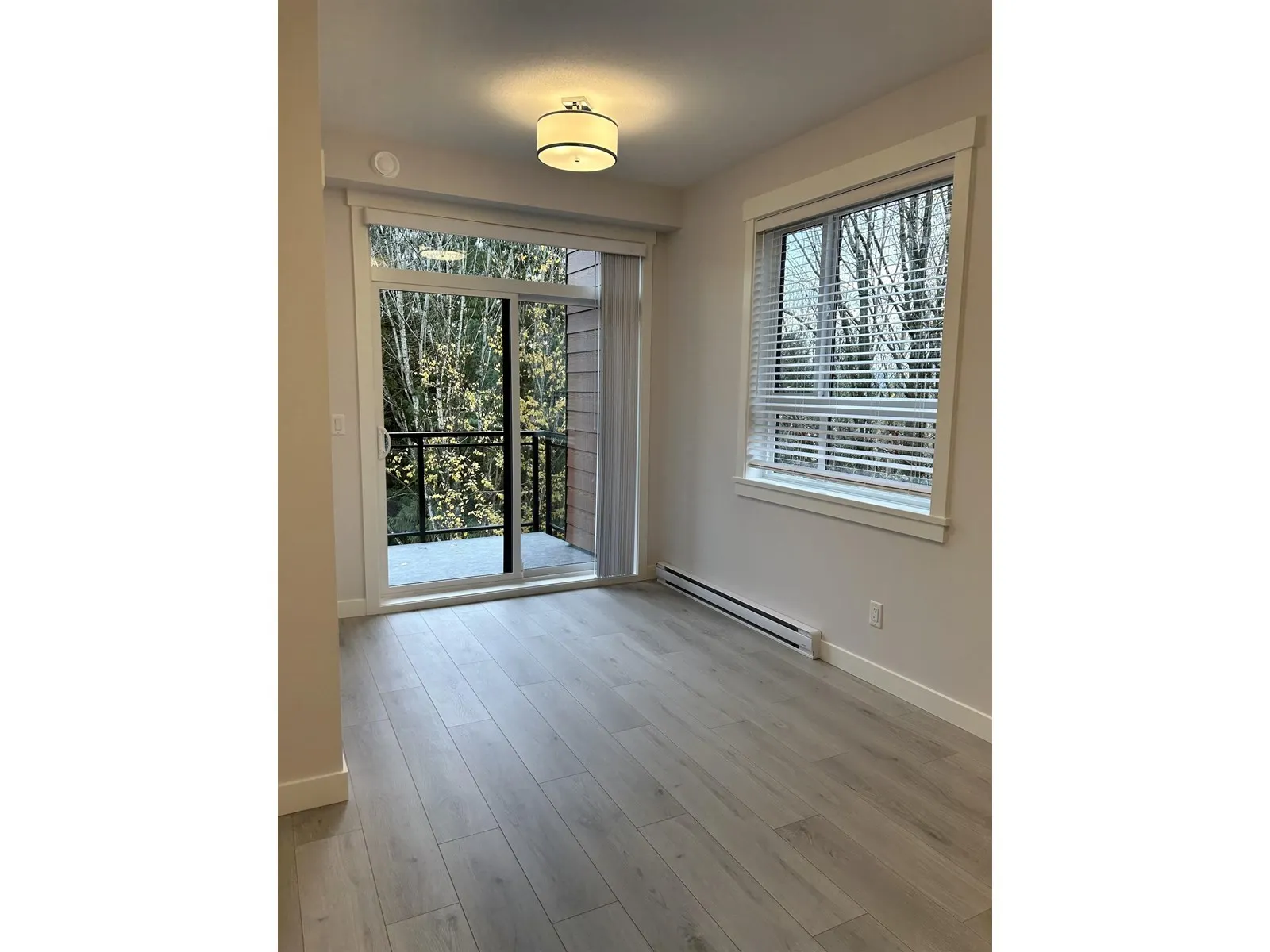 406 32690 14TH AVENUE