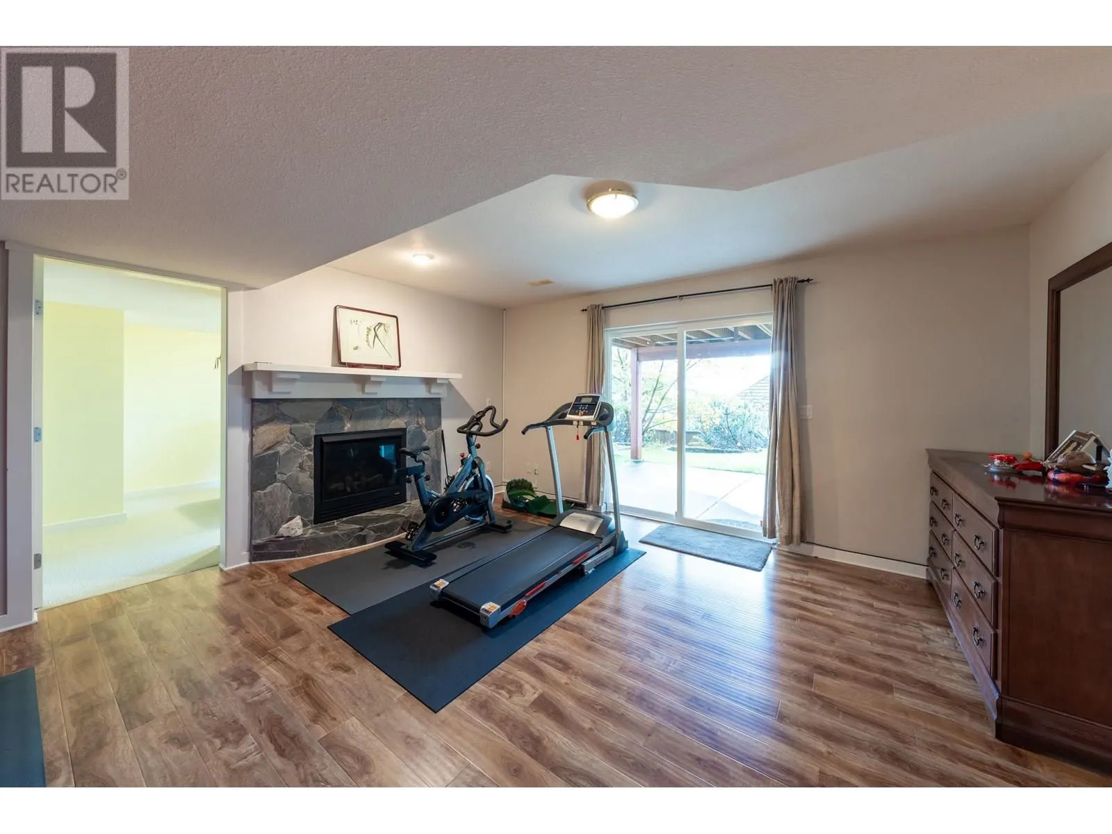 23 FERNWAY DRIVE