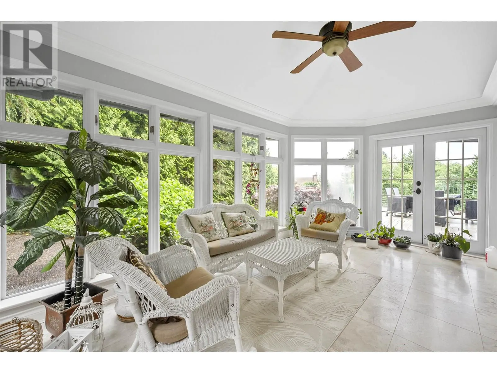 2327 WESTHILL DRIVE