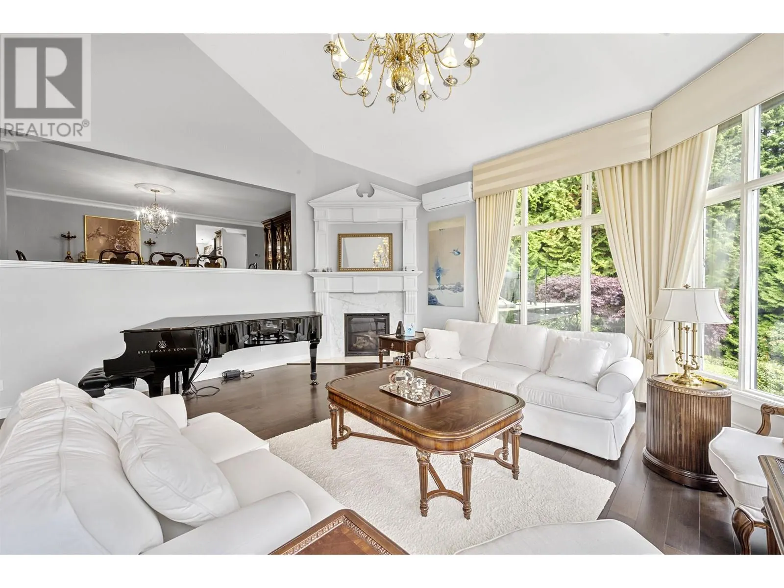 2327 WESTHILL DRIVE