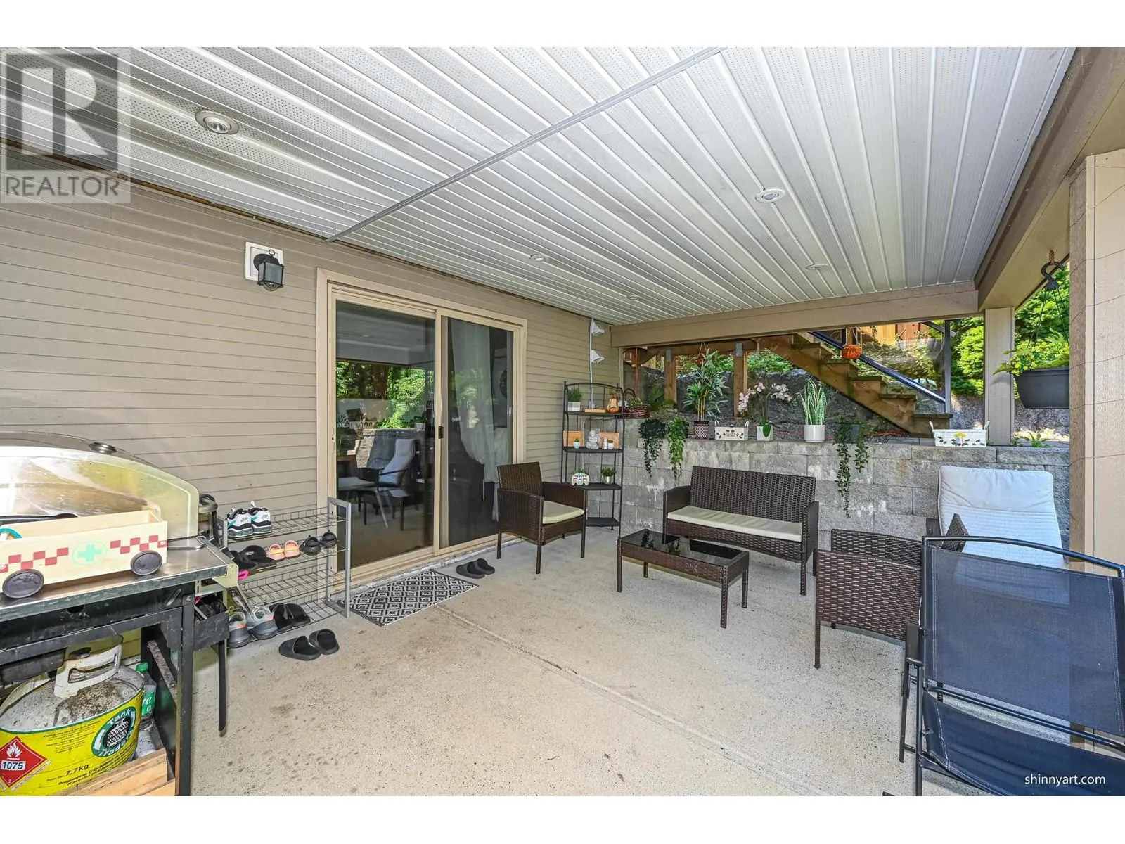 148 MAPLE DRIVE