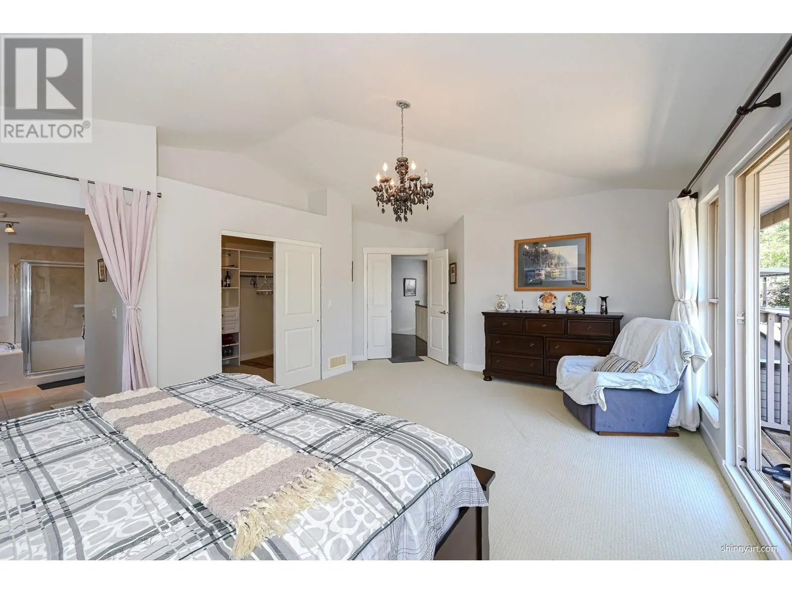 148 MAPLE DRIVE