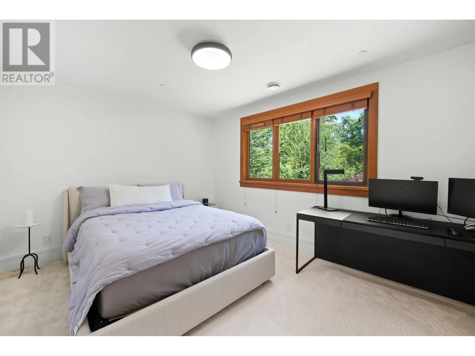 510 EASTCOT ROAD