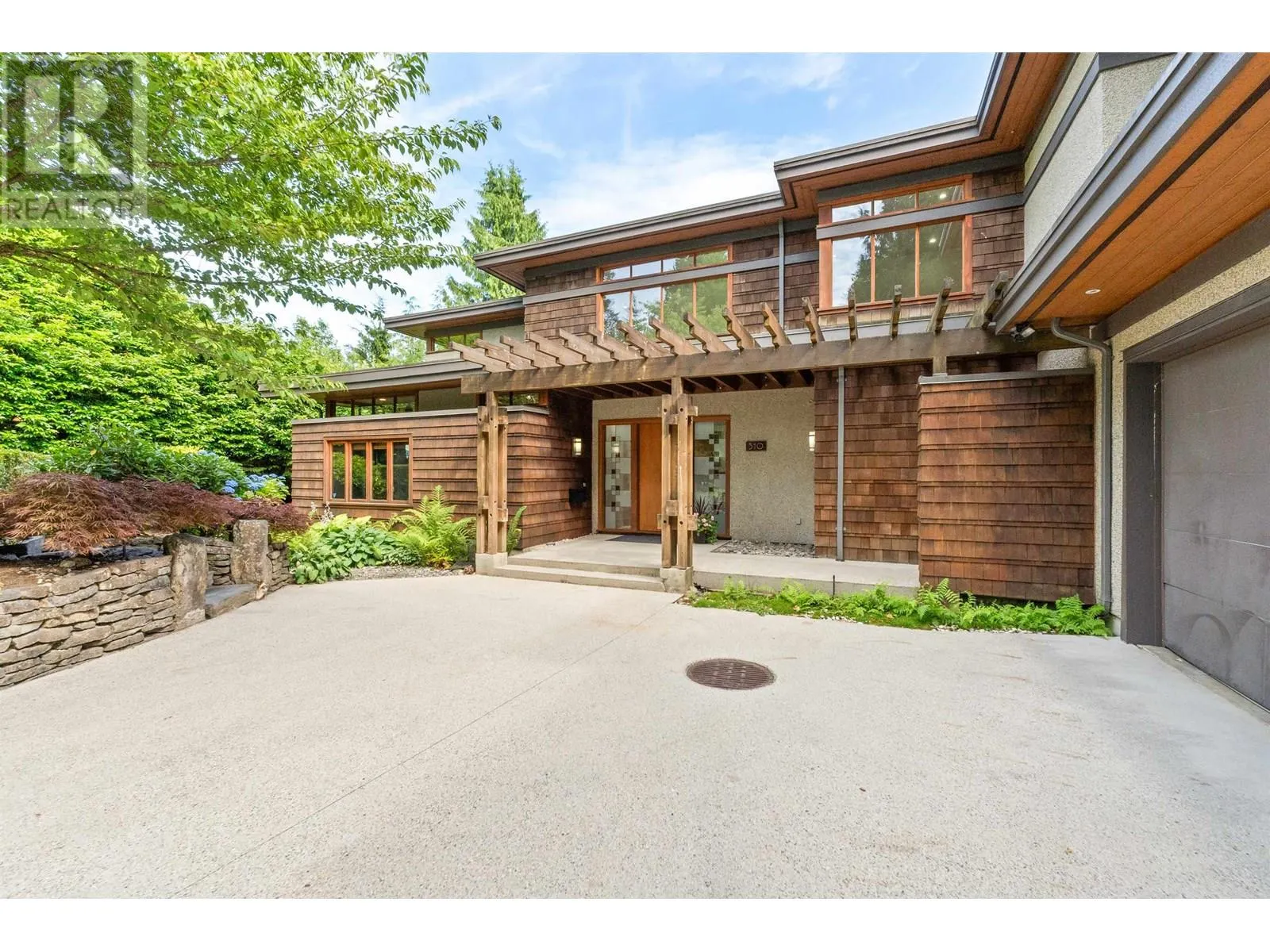 510 EASTCOT ROAD
