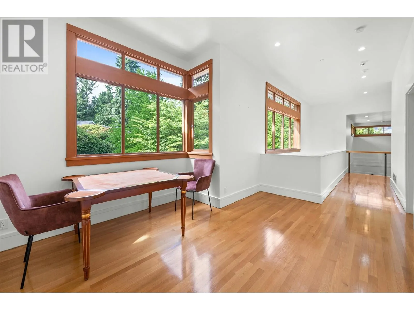 510 EASTCOT ROAD