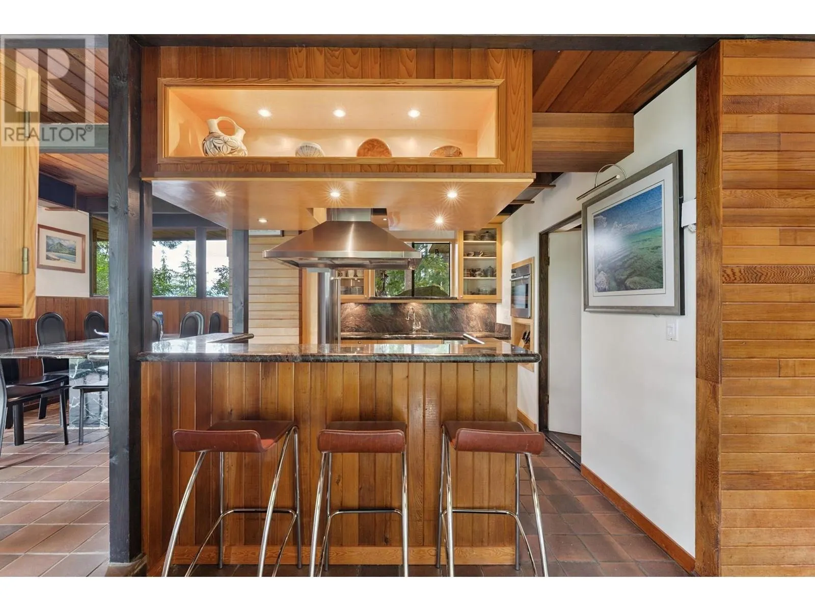 155 HIGHVIEW PLACE