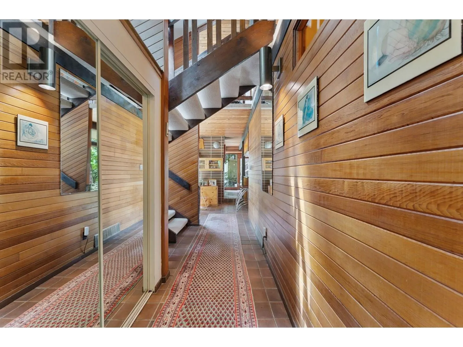 155 HIGHVIEW PLACE
