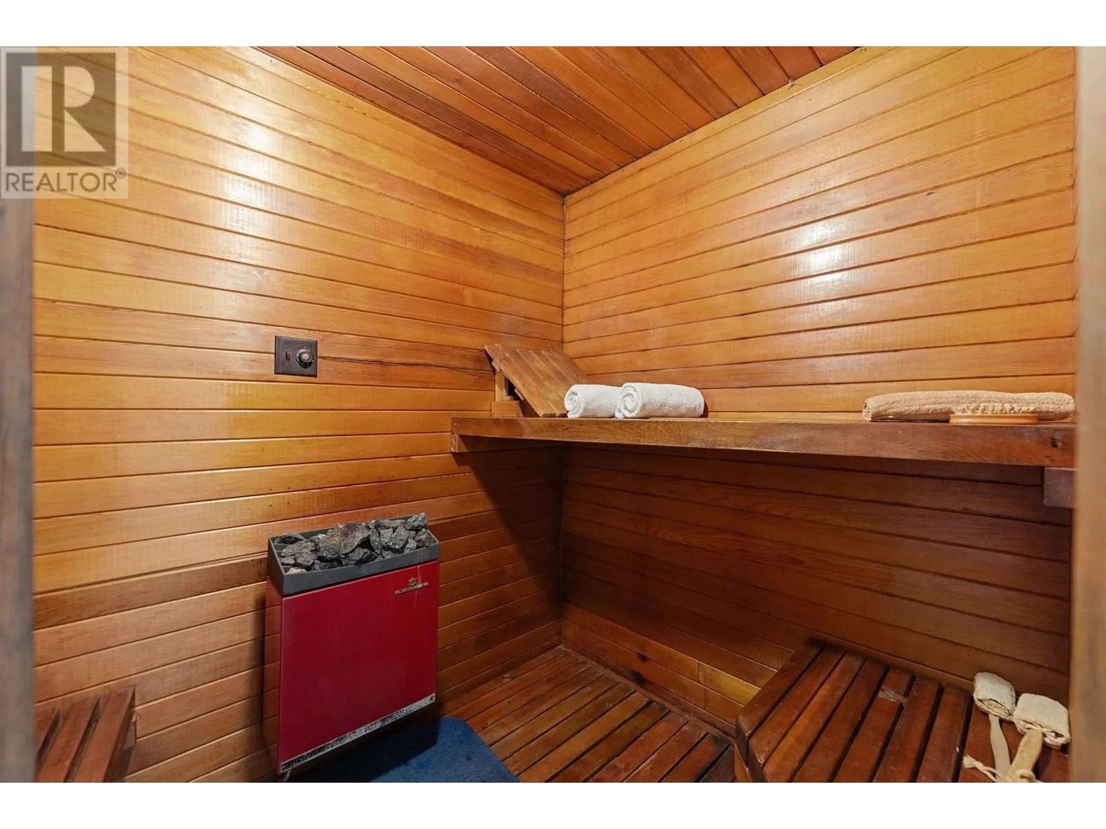 155 HIGHVIEW PLACE