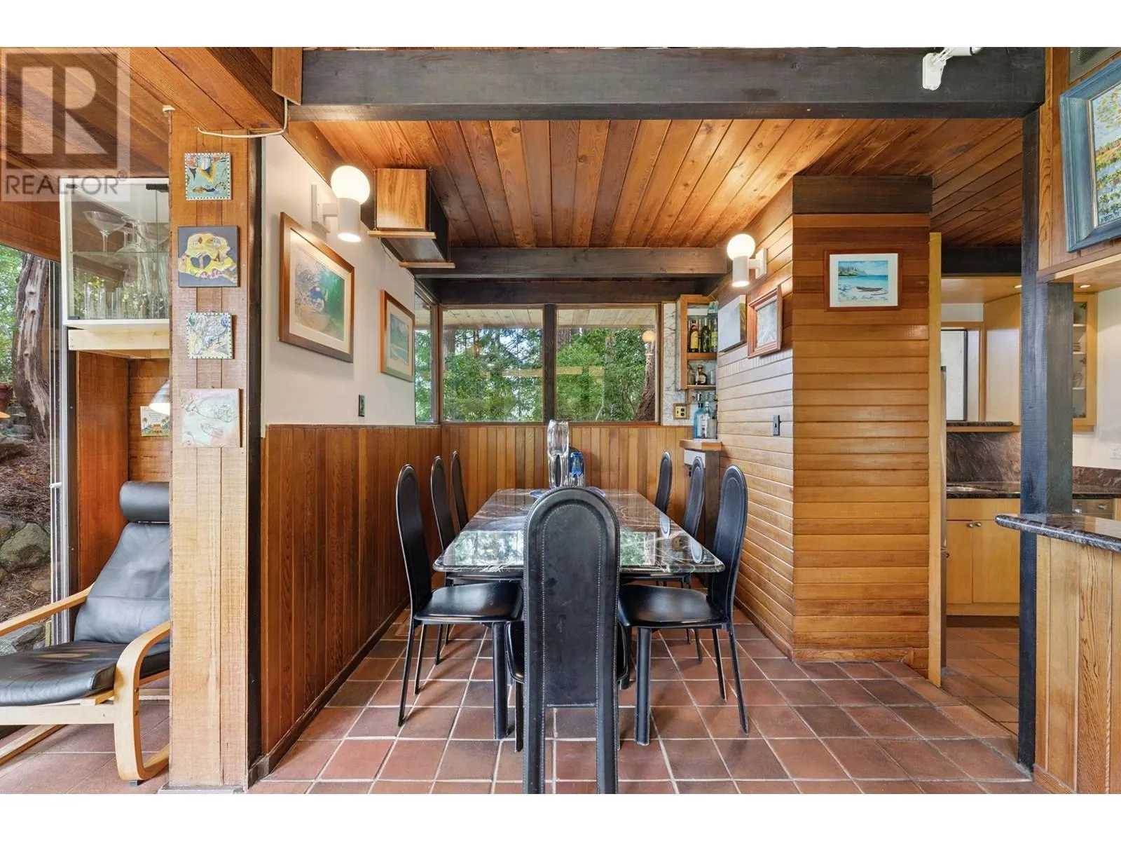 155 HIGHVIEW PLACE
