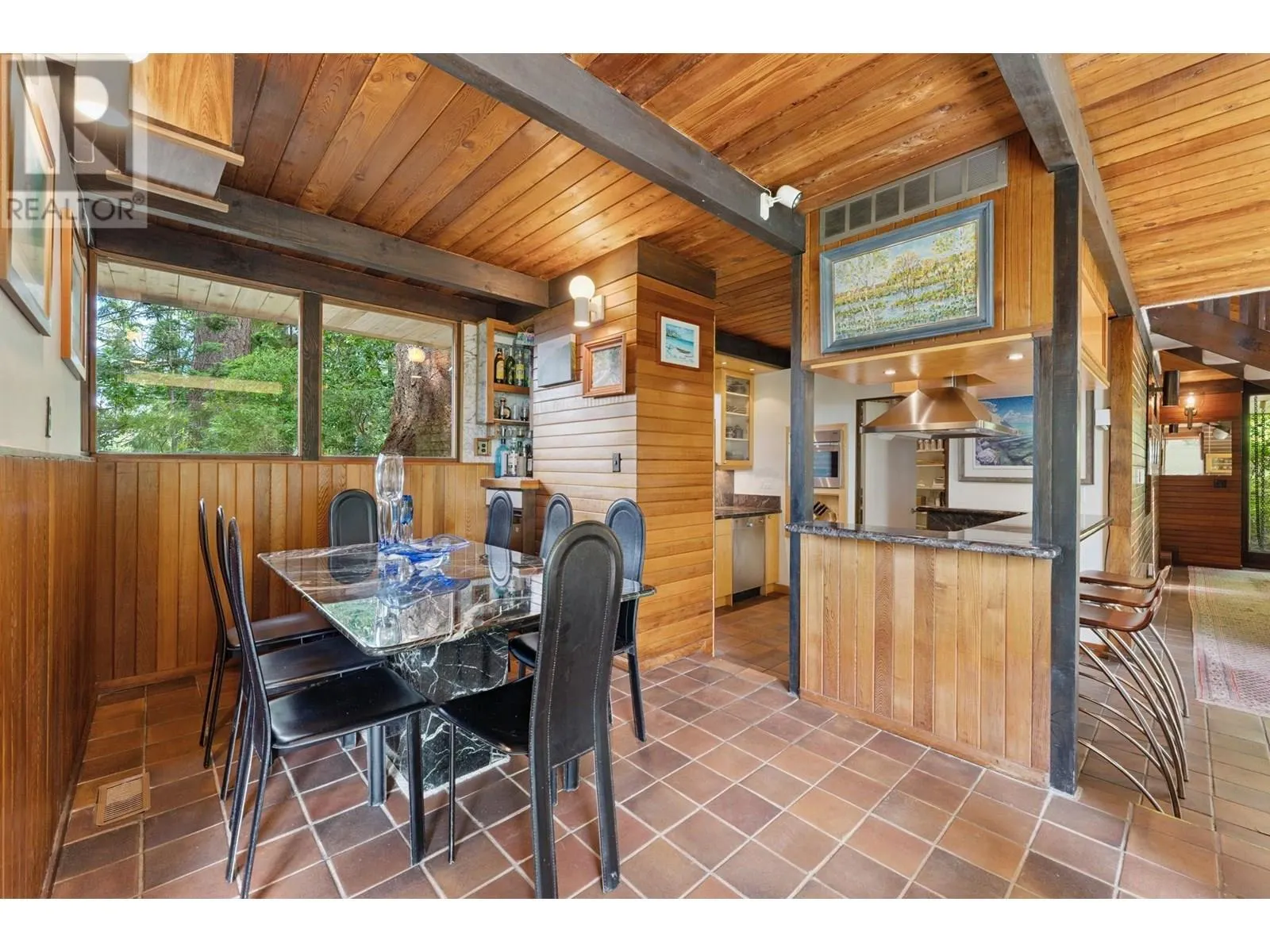 155 HIGHVIEW PLACE