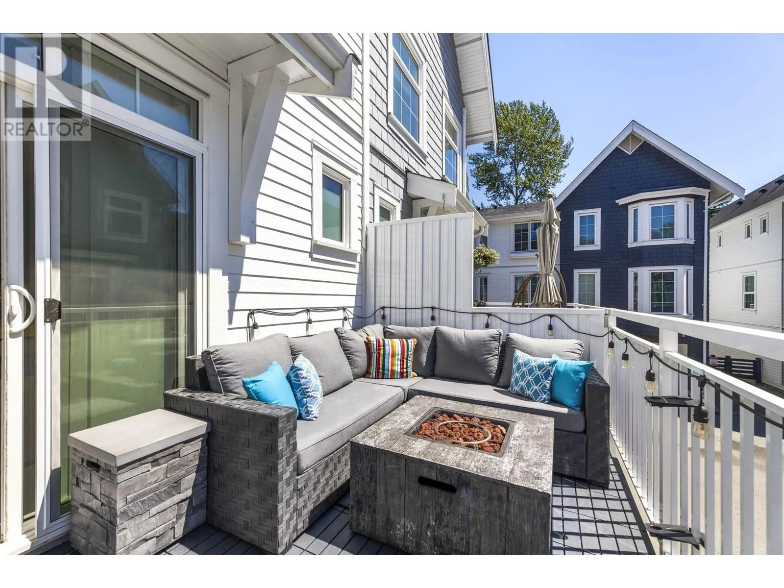 26 2560 PITT RIVER ROAD