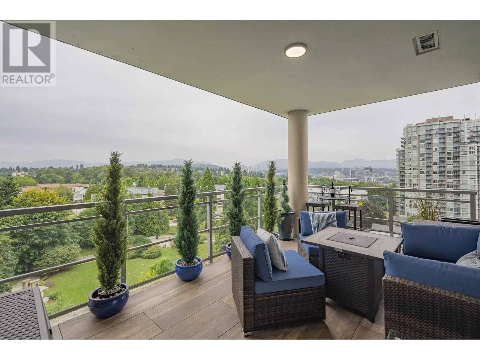 1202 280 ROSS DRIVE