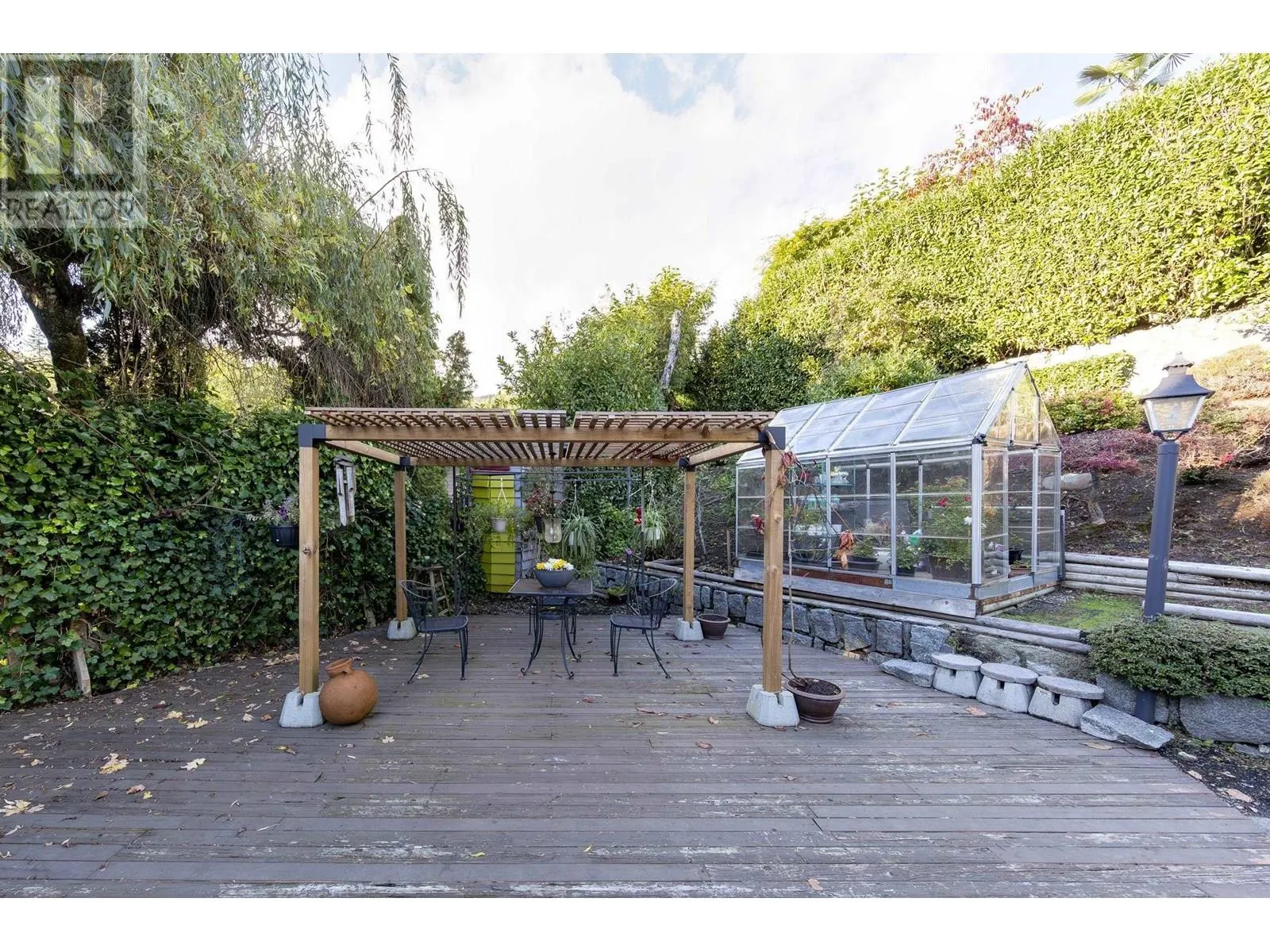 1361 CAMRIDGE ROAD