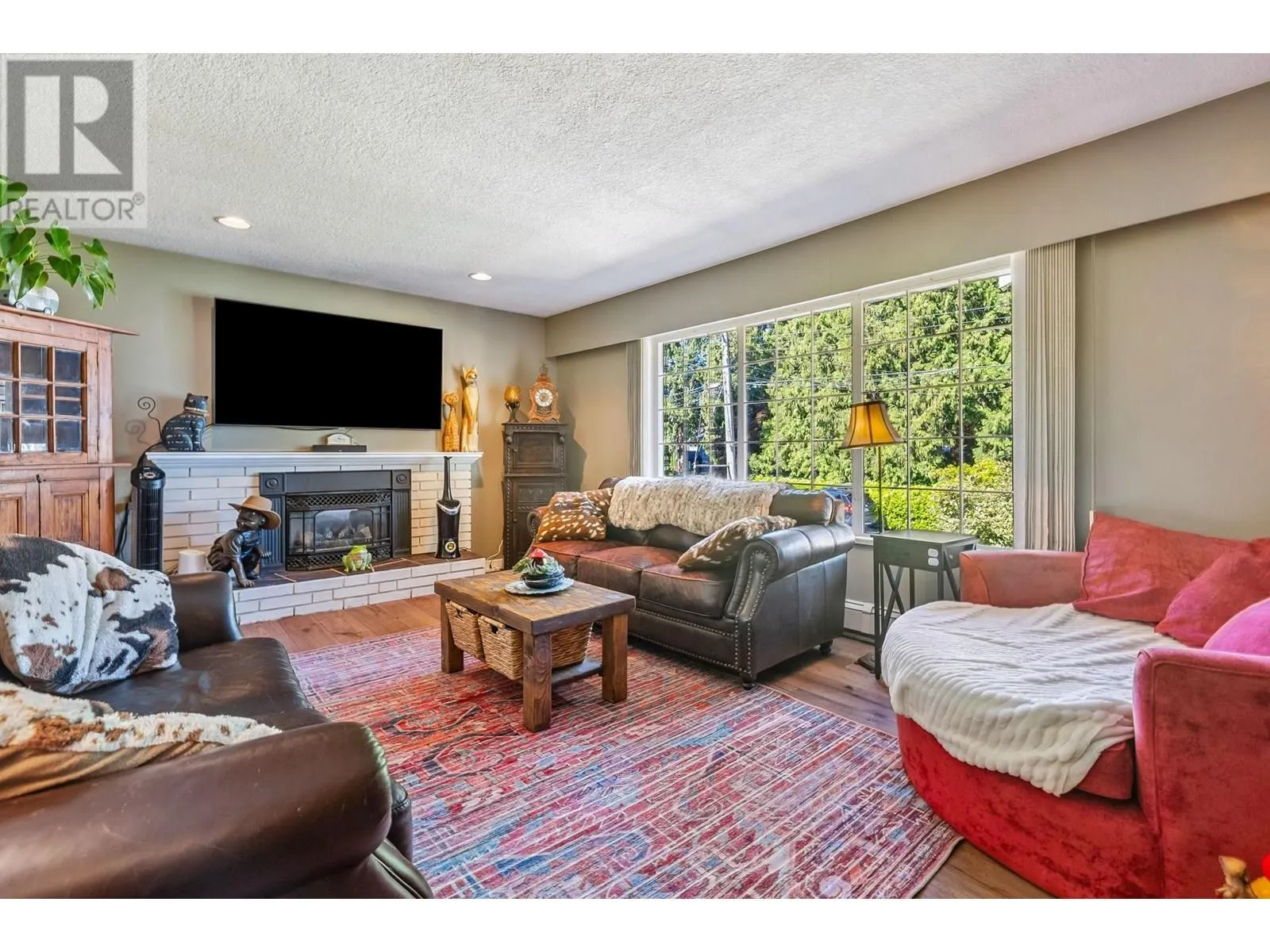 1554 FARRELL CRESCENT