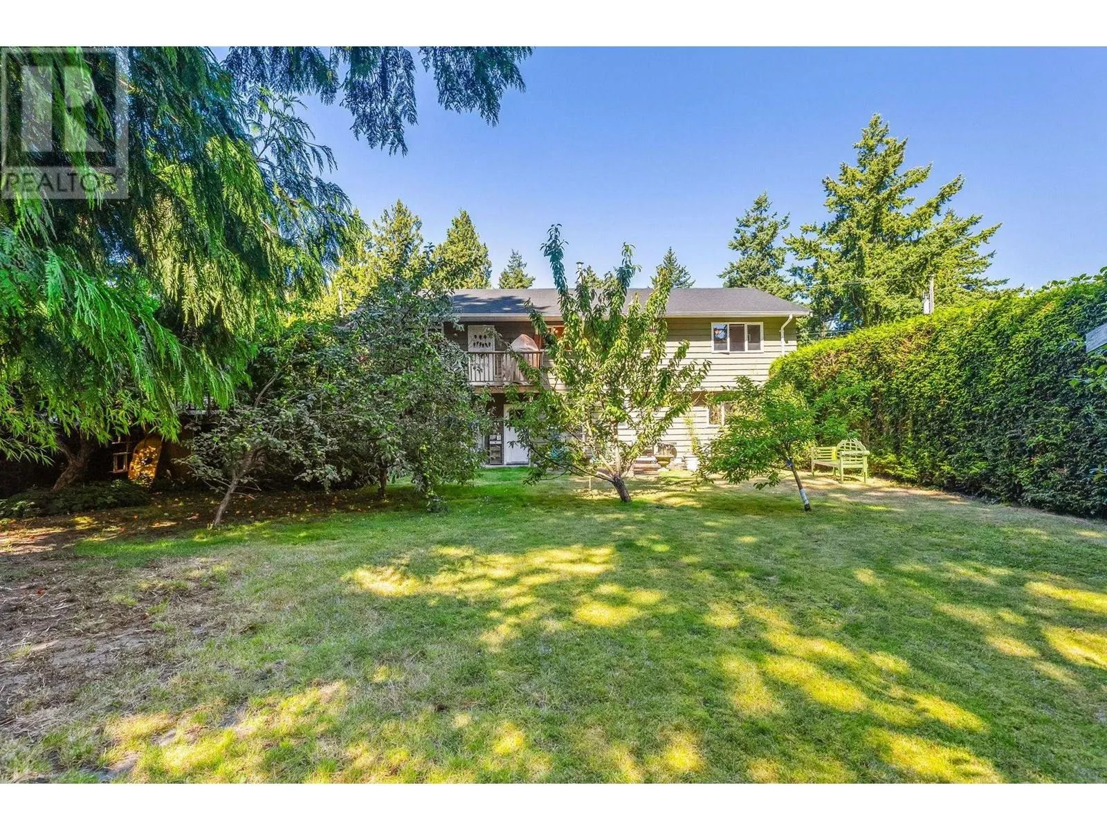 1554 FARRELL CRESCENT