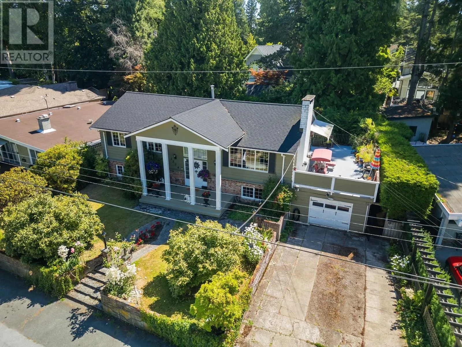 1554 FARRELL CRESCENT
