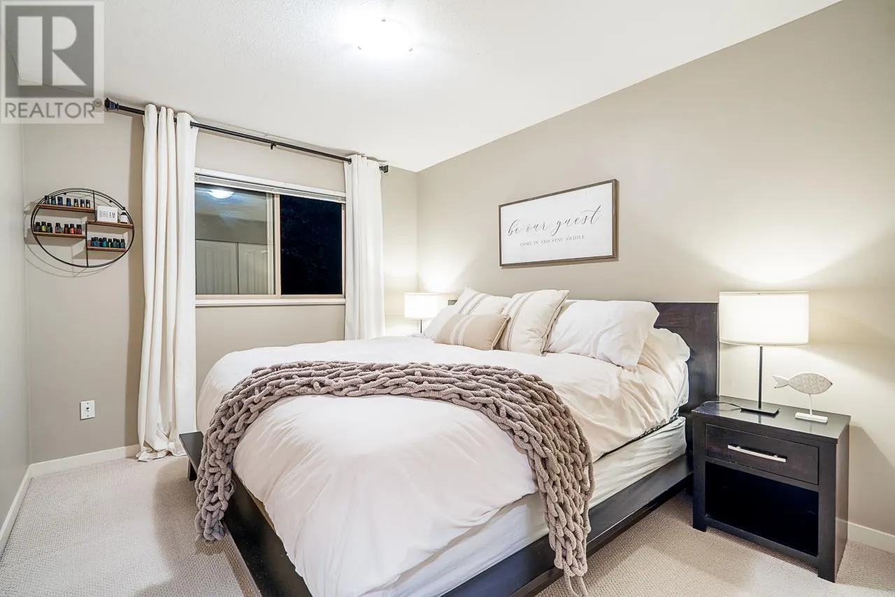 89 FERNWAY DRIVE