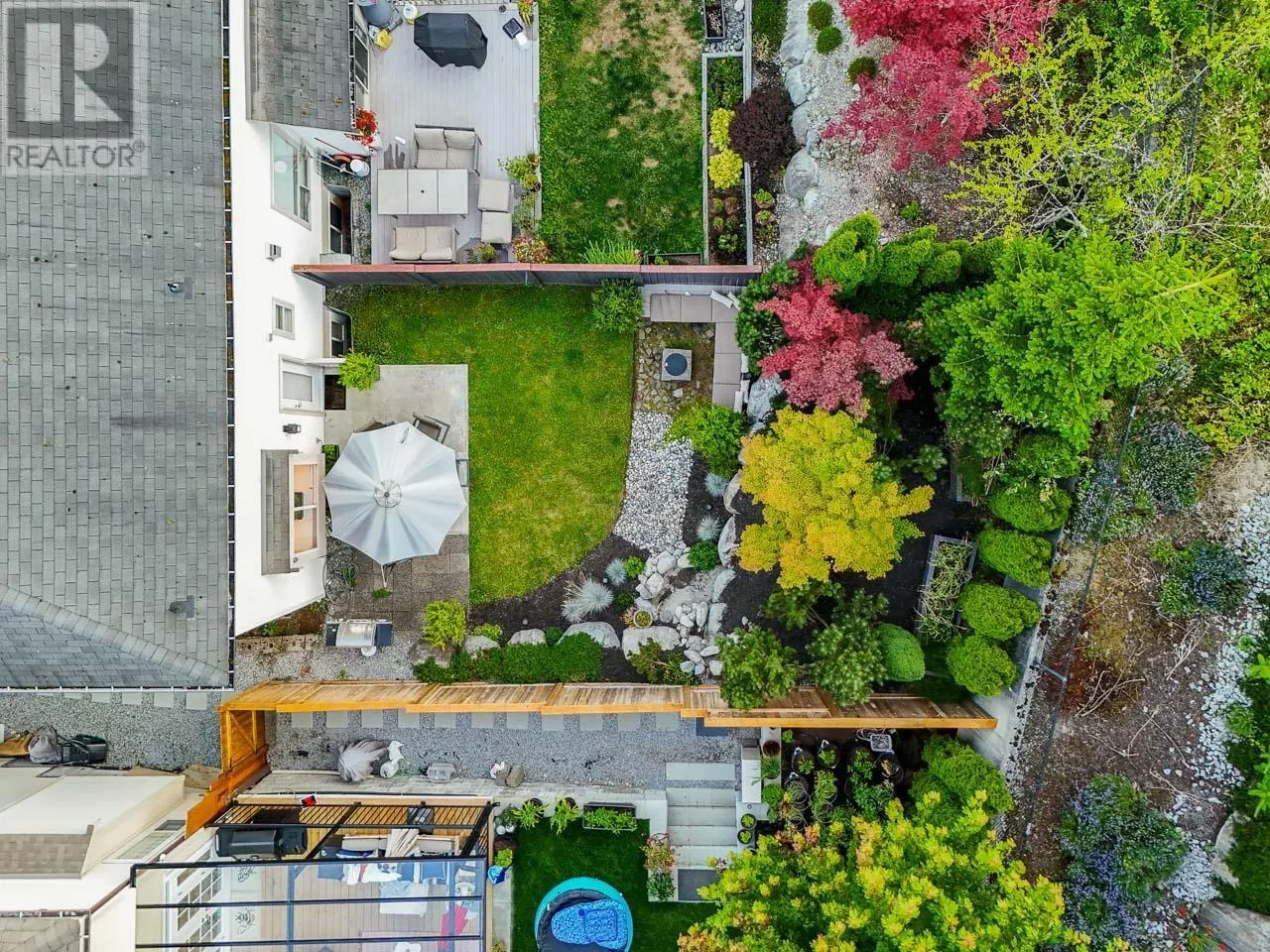 89 FERNWAY DRIVE