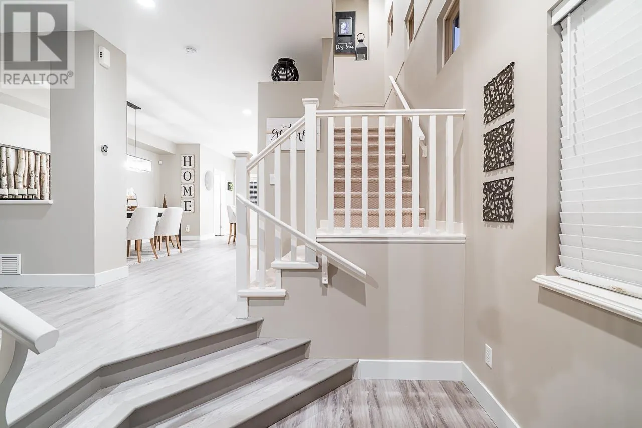 89 FERNWAY DRIVE