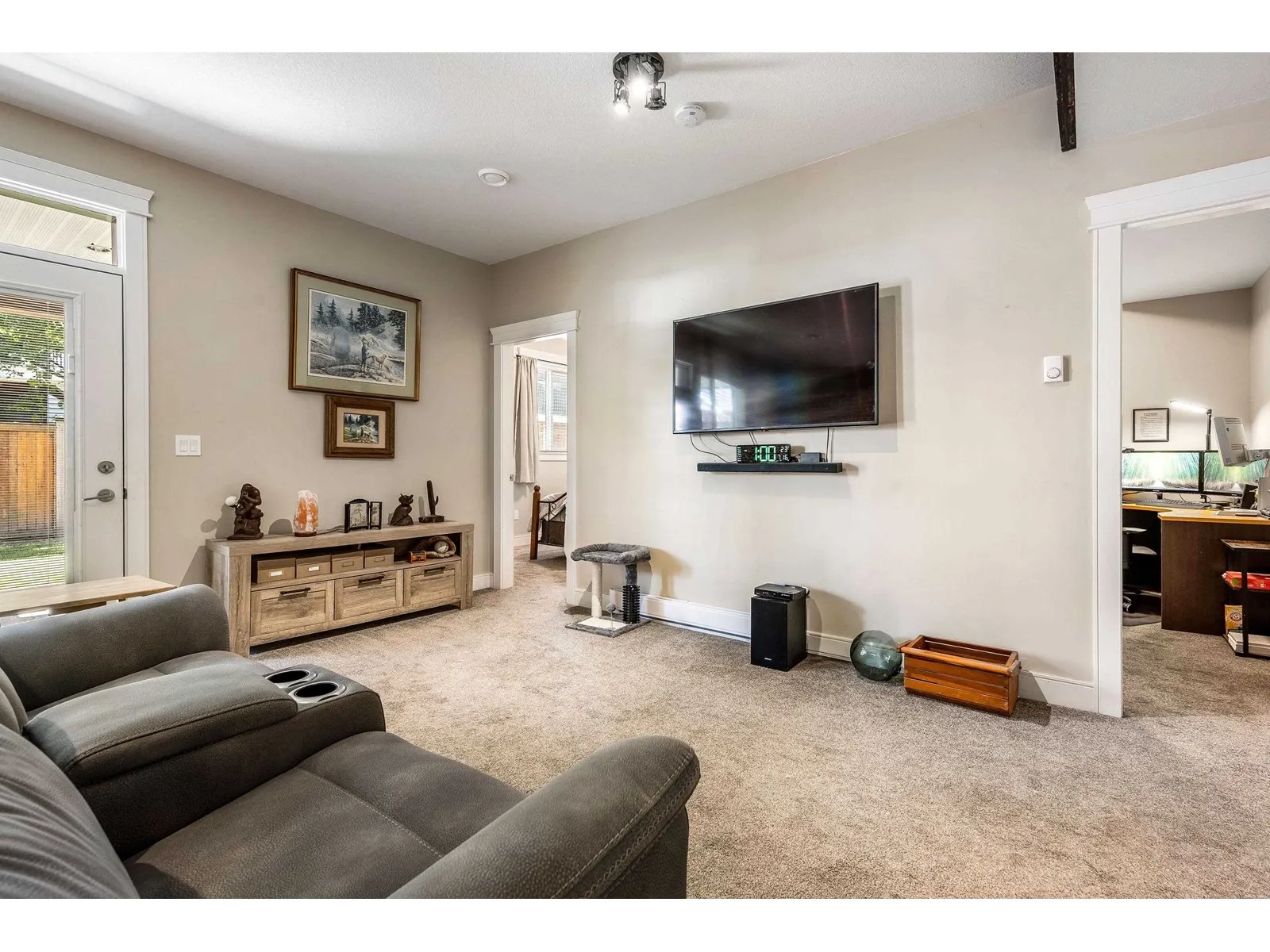3 10082 WILLIAMS ROAD|Fairfield Island