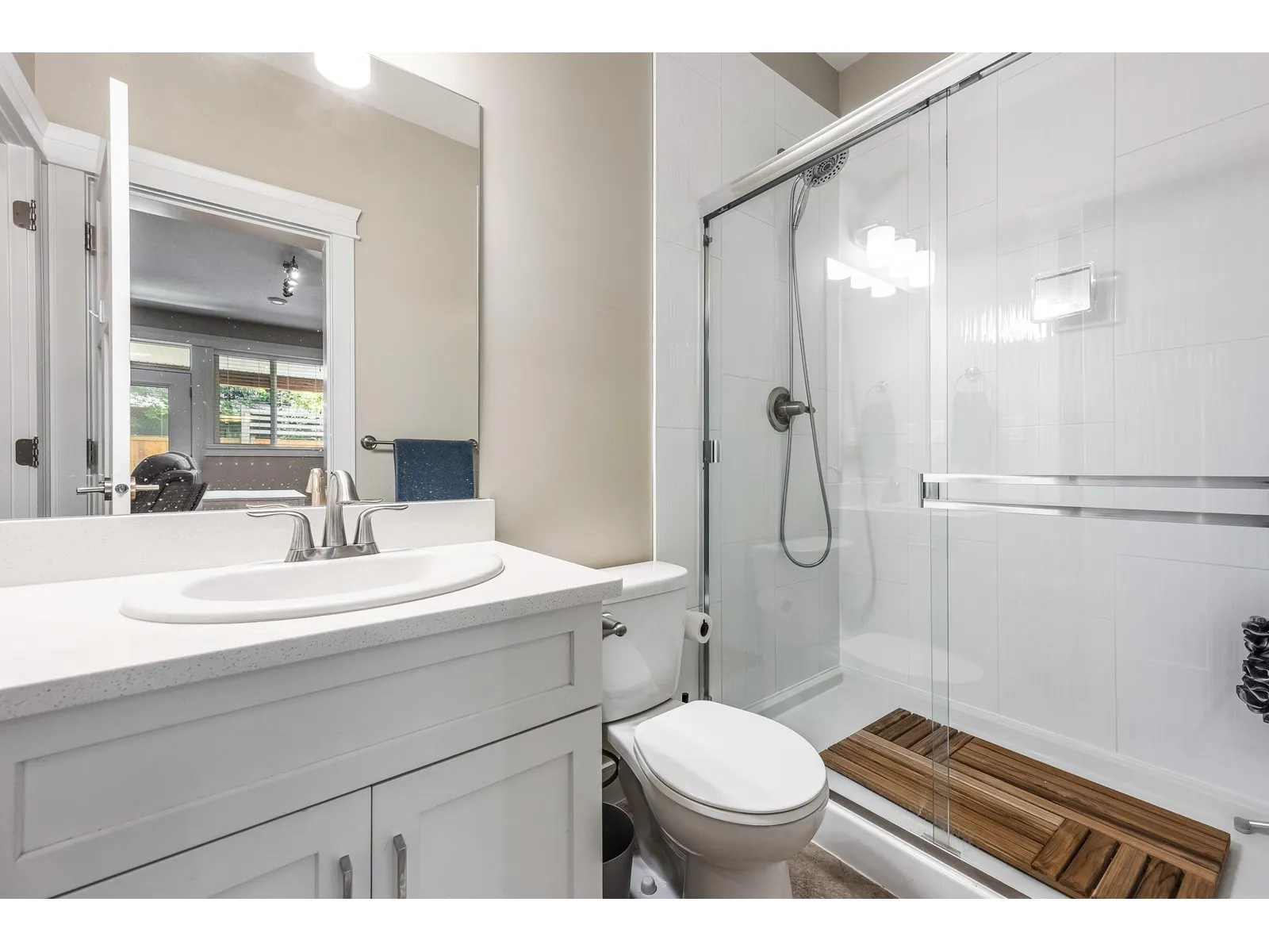 3 10082 WILLIAMS ROAD|Fairfield Island