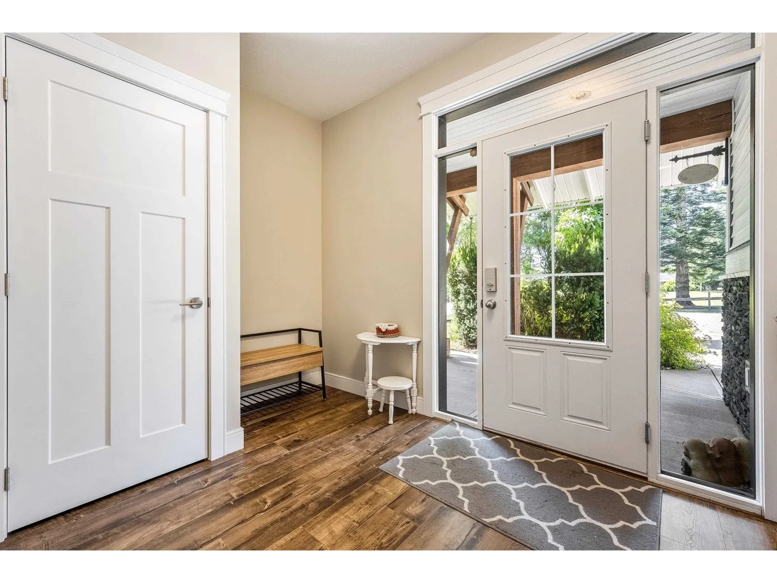3 10082 WILLIAMS ROAD|Fairfield Island