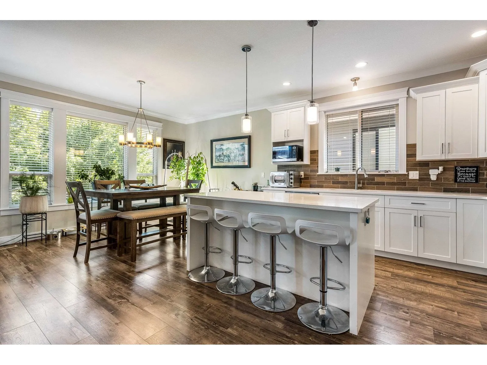 3 10082 WILLIAMS ROAD|Fairfield Island
