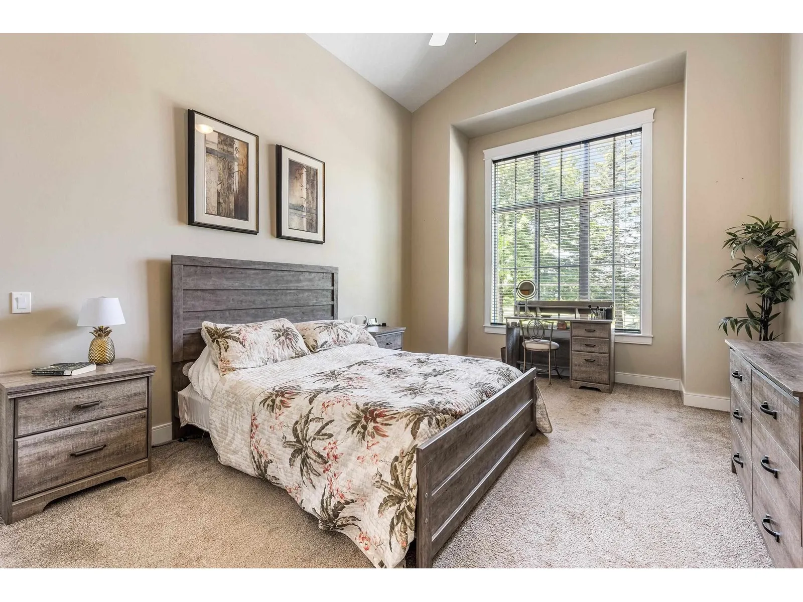 3 10082 WILLIAMS ROAD|Fairfield Island