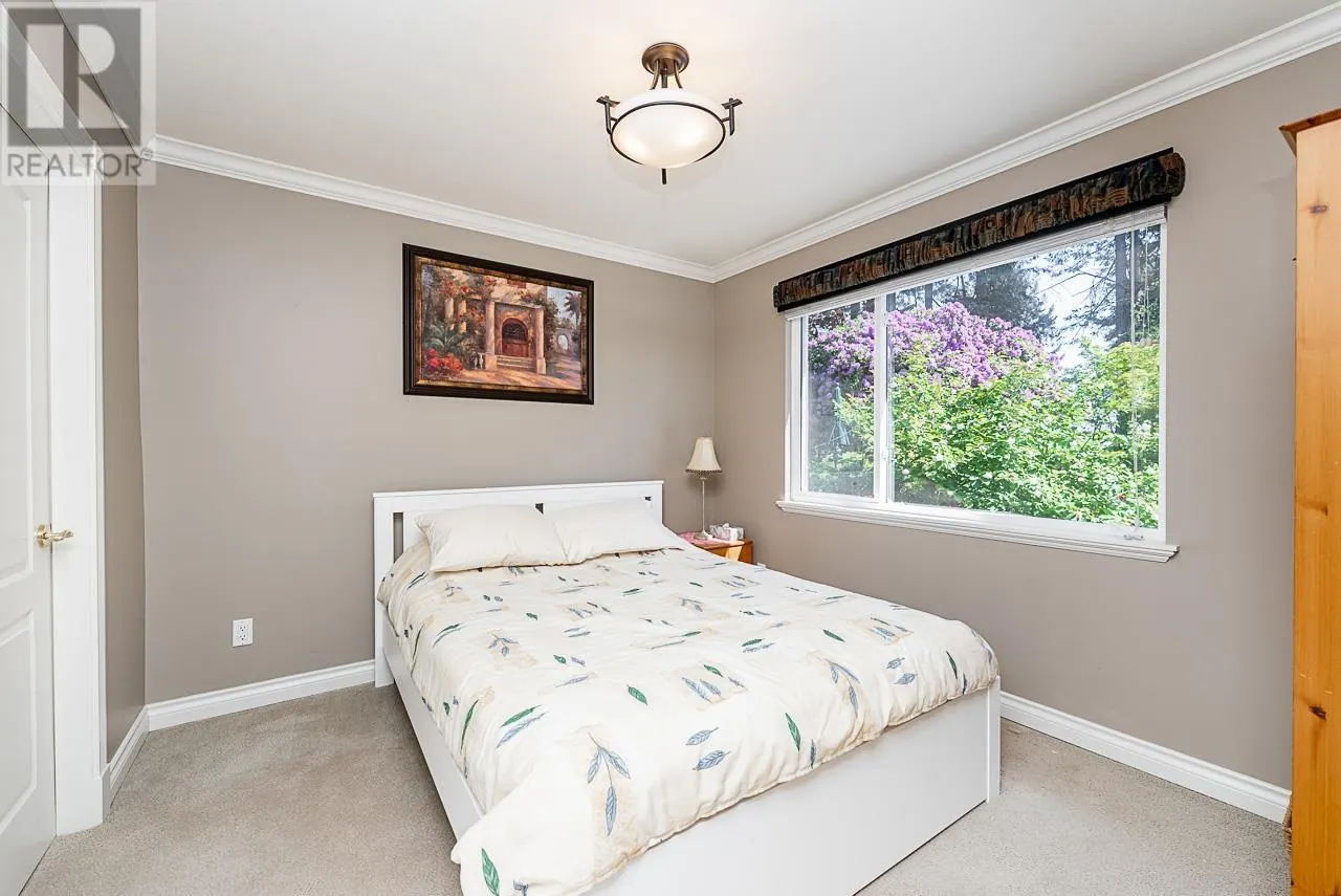 180 W OSBORNE ROAD