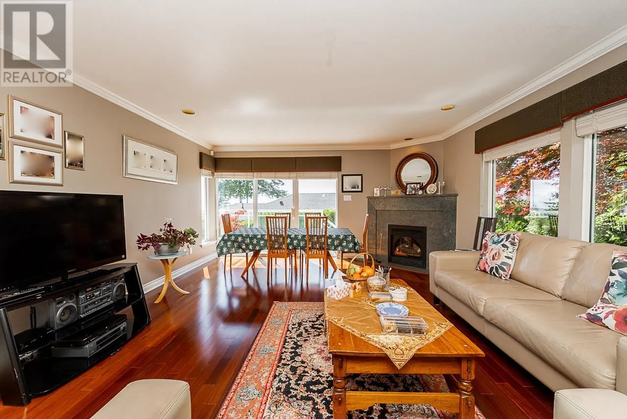 180 W OSBORNE ROAD