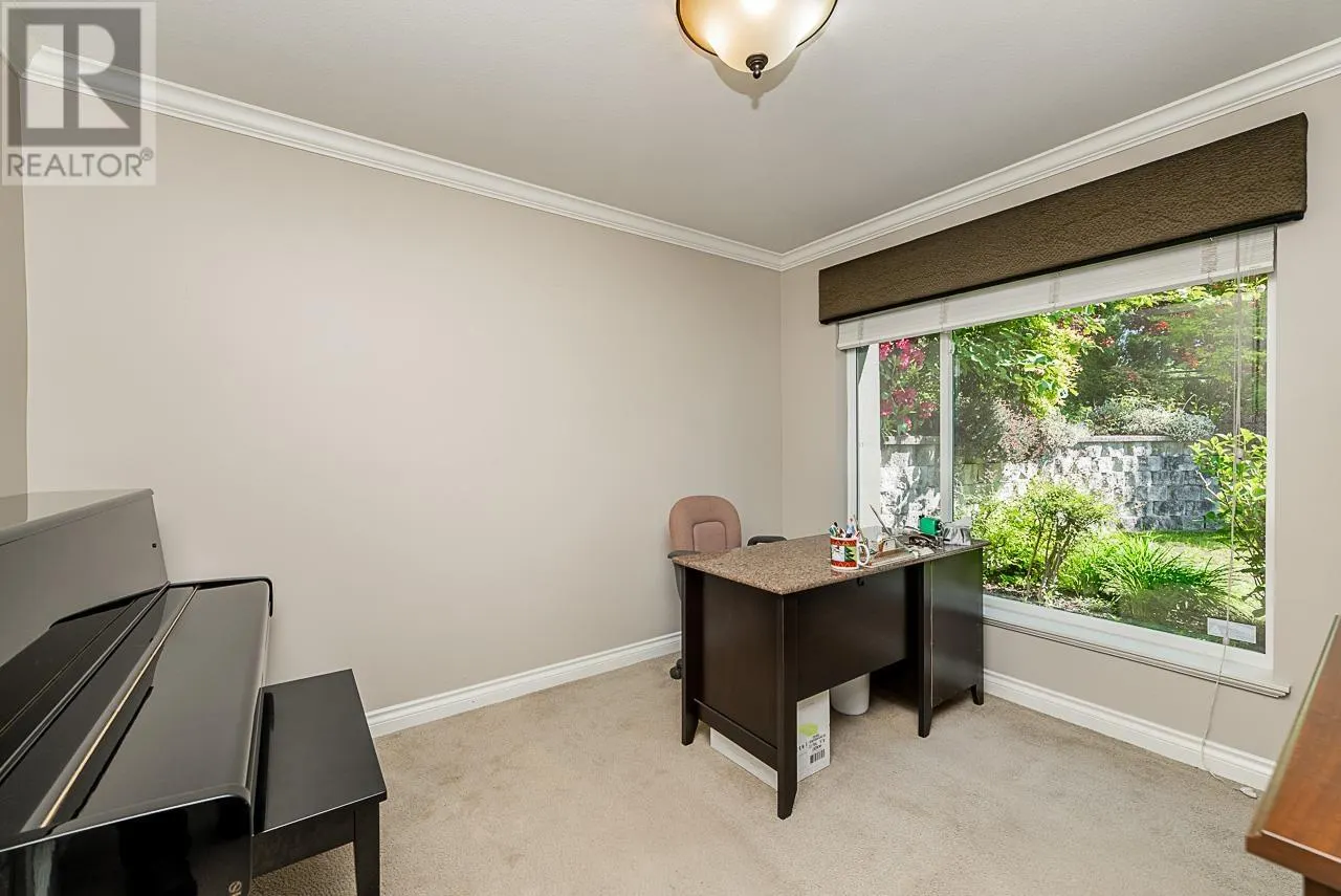 180 W OSBORNE ROAD