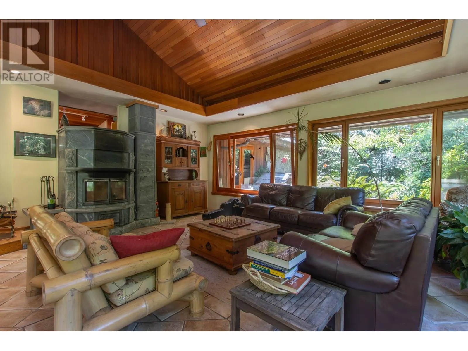 5071 PARADISE VALLEY ROAD