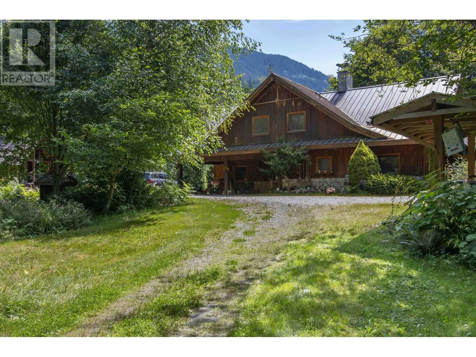 5071 PARADISE VALLEY ROAD
