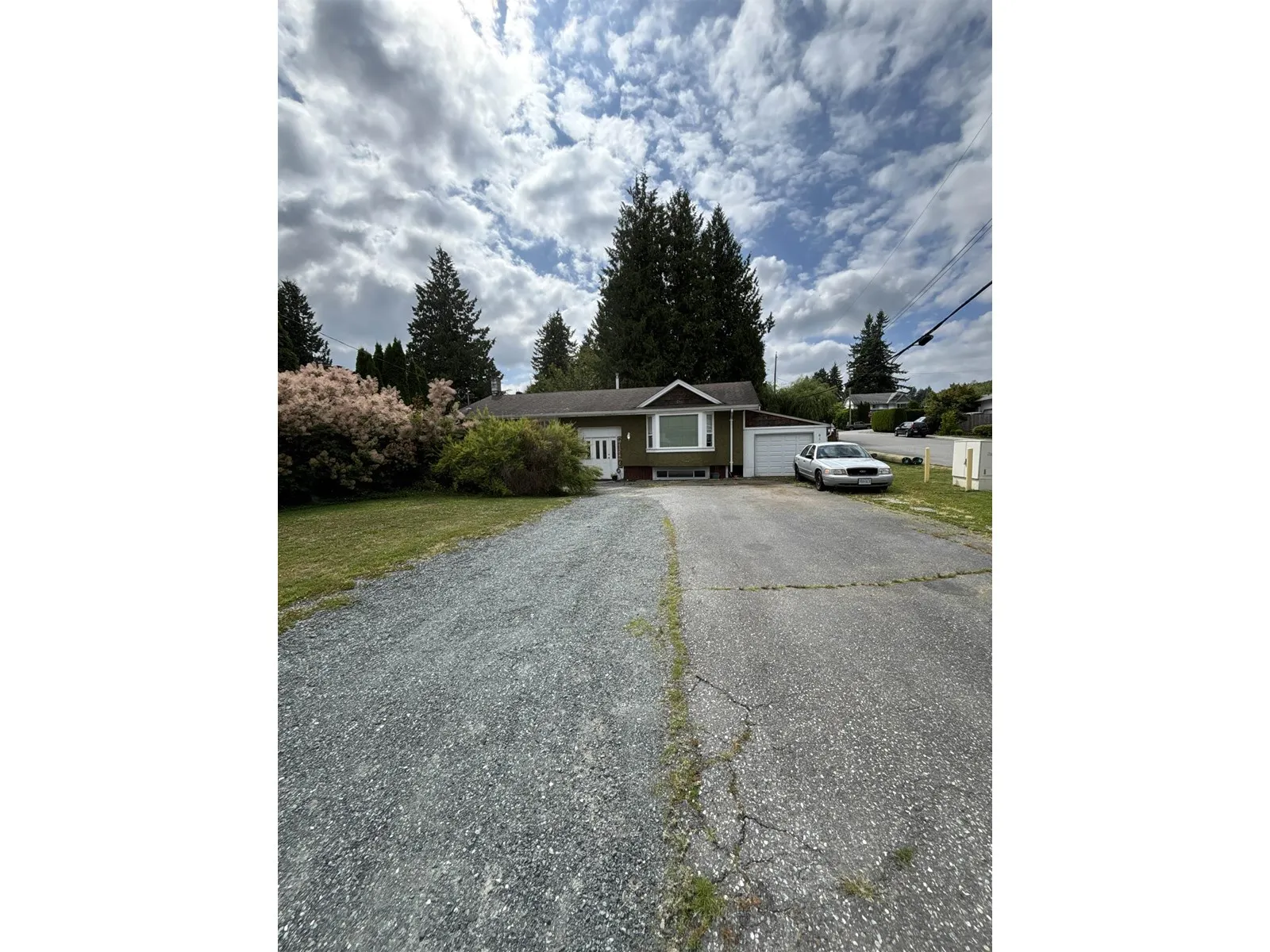 8141 WAXBERRY CRESCENT