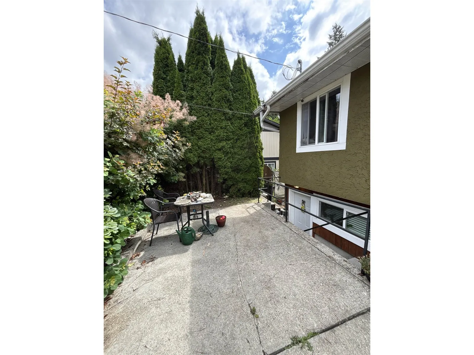 8141 WAXBERRY CRESCENT