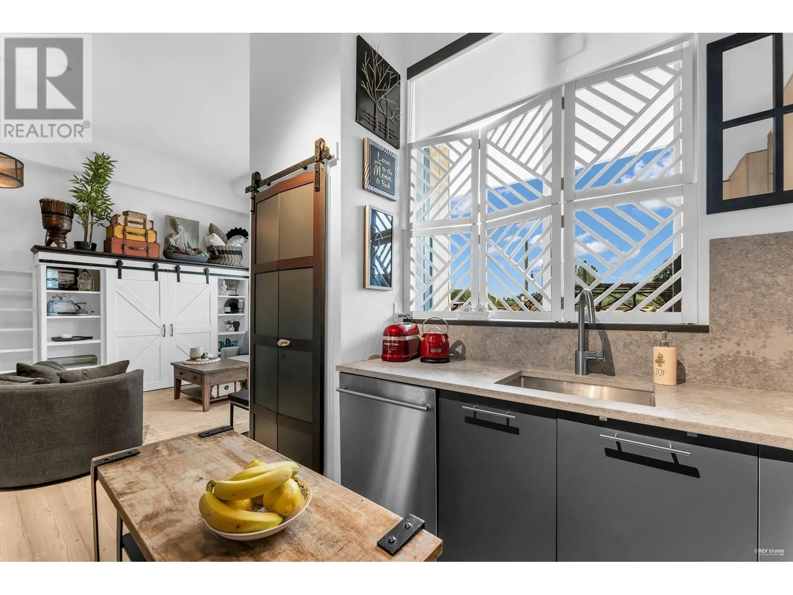 105 251 BOUNDARY BAY ROAD