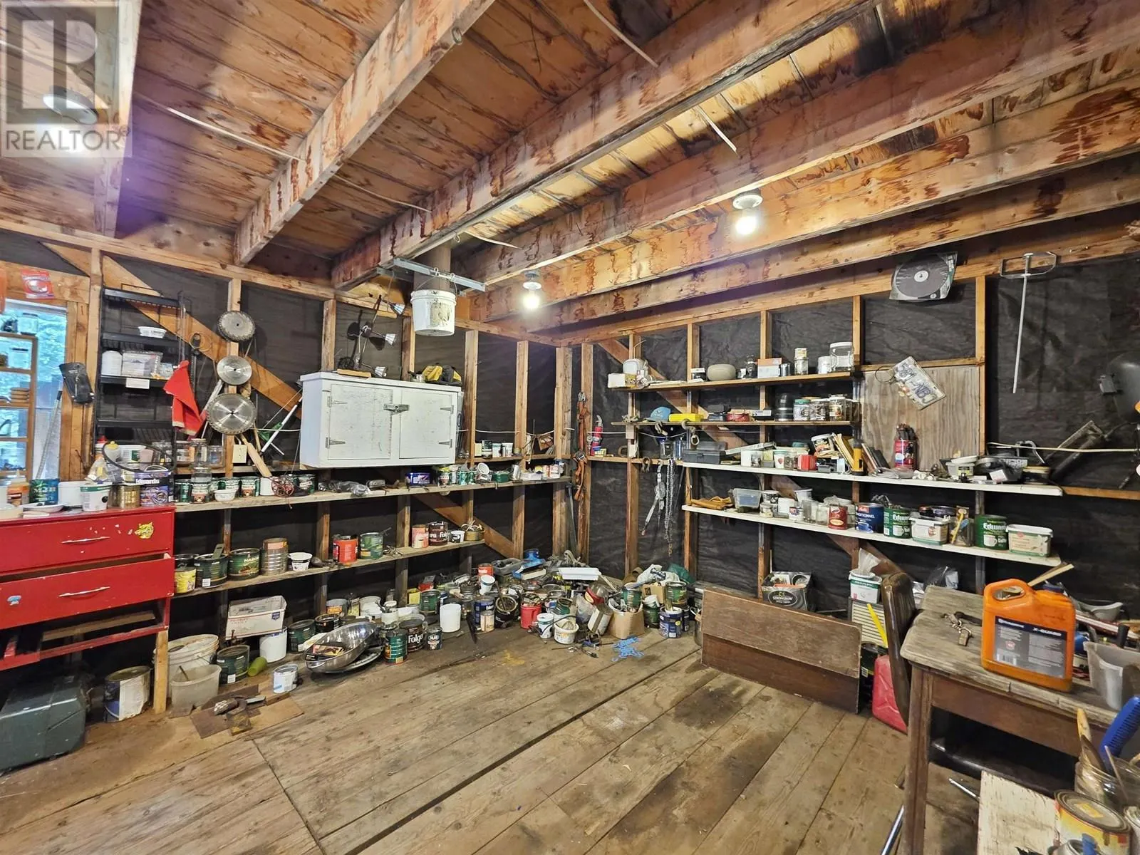 4633-4651 BARKERVILLE HIGHWAY