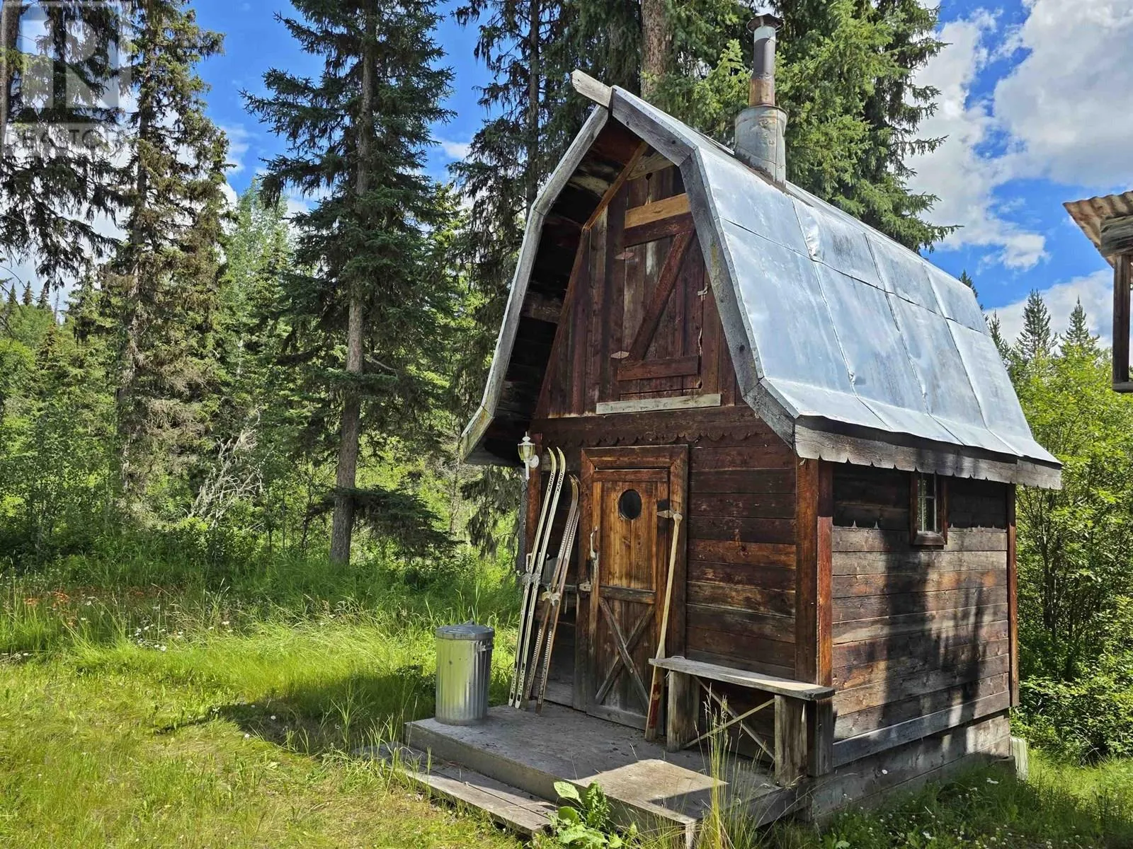 4633-4651 BARKERVILLE HIGHWAY