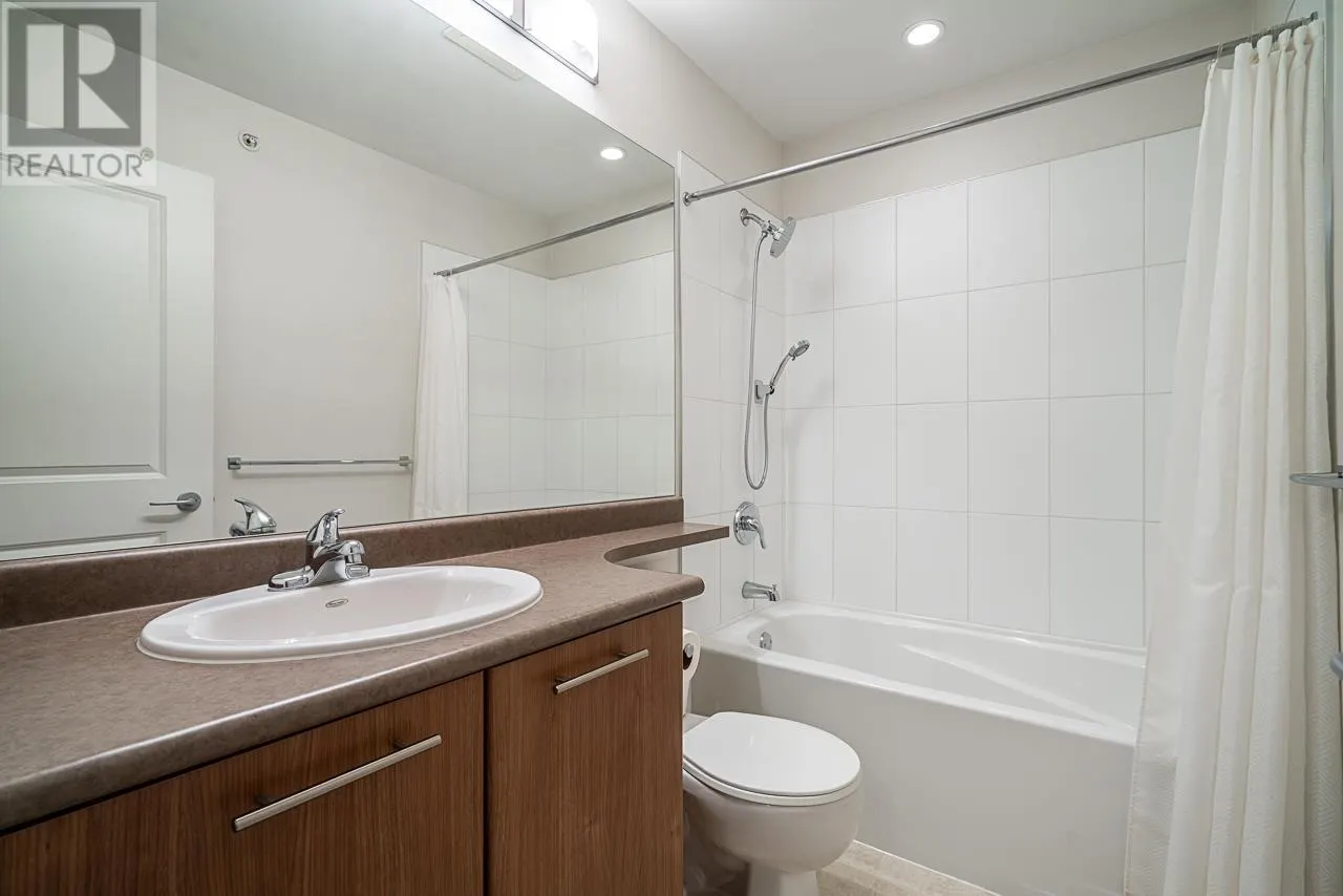 14 2418 AVON PLACE