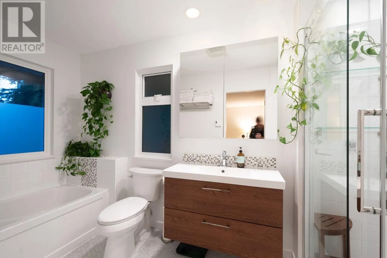 1 181 RAVINE DRIVE