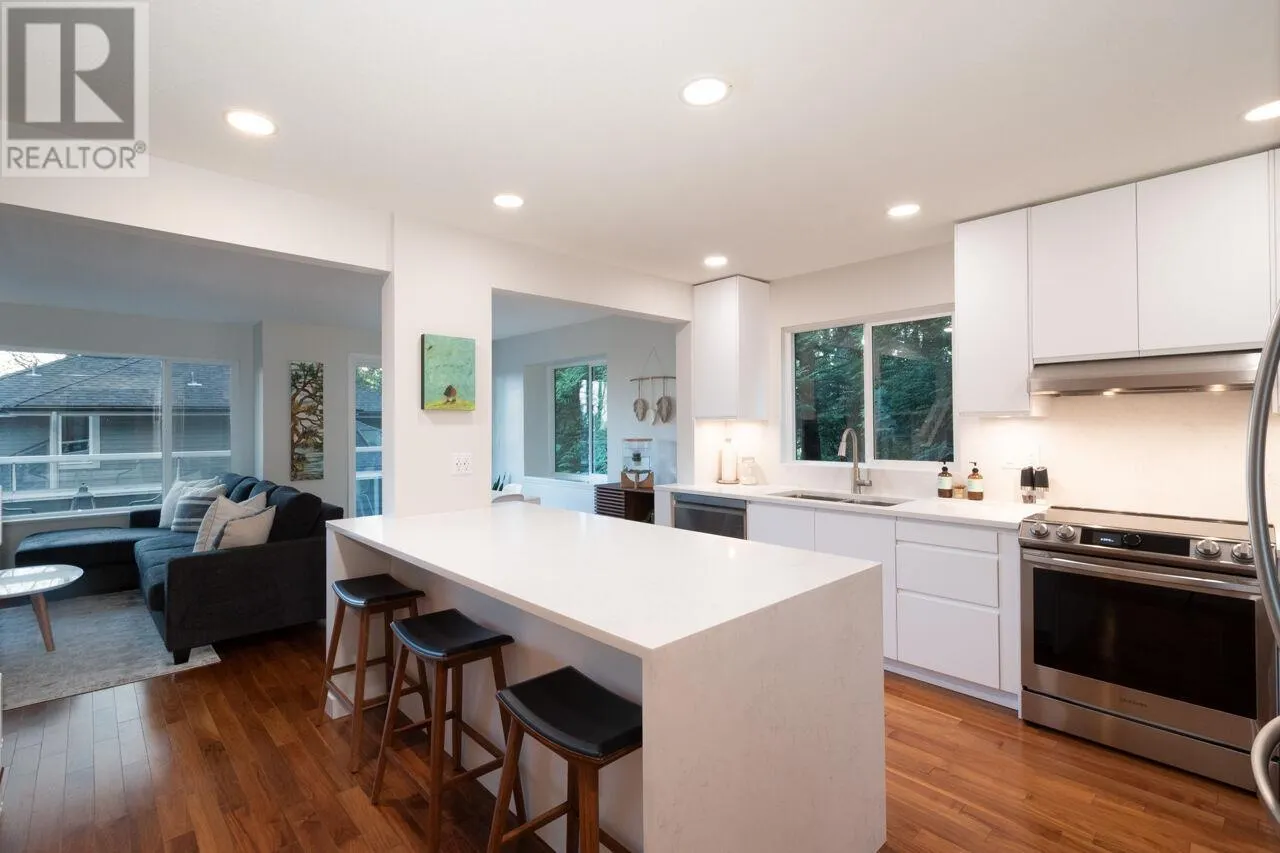 1 181 RAVINE DRIVE
