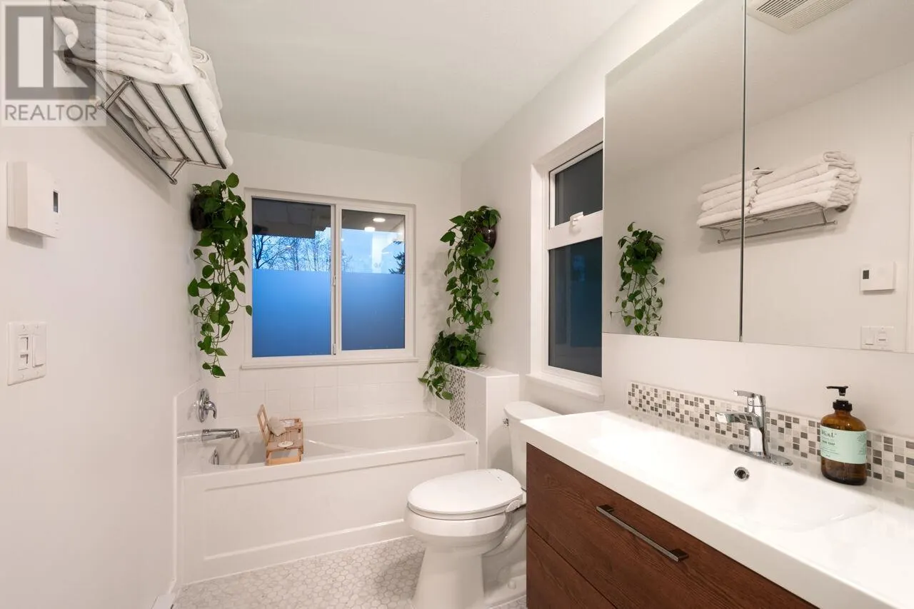 1 181 RAVINE DRIVE