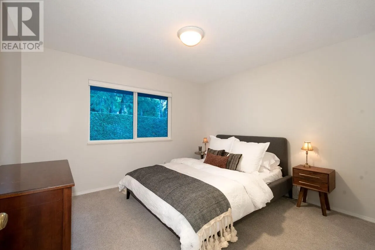 1 181 RAVINE DRIVE