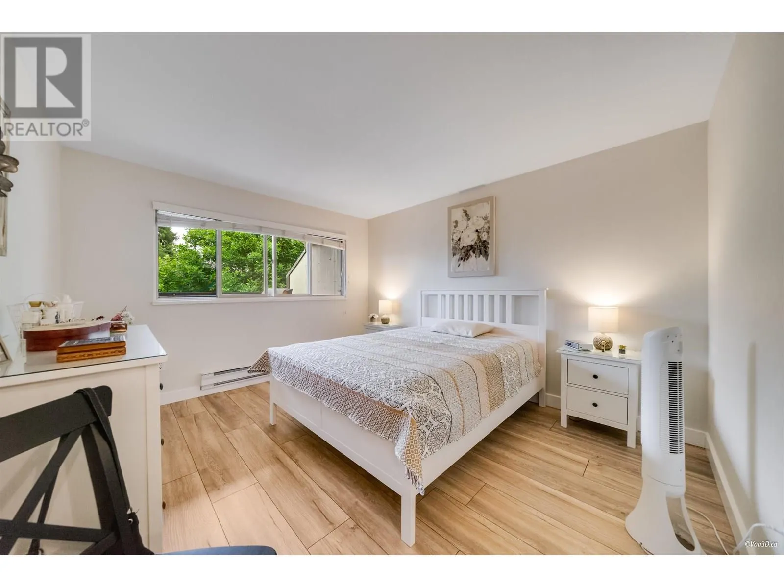 C207 4831 53 STREET